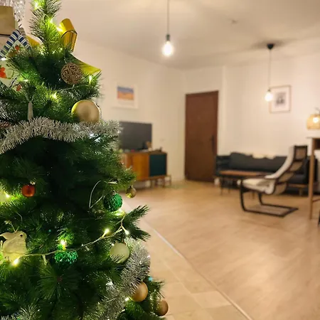 Amplia Y Tranquila Con Bano Privado En Piso Compartido * Malaga