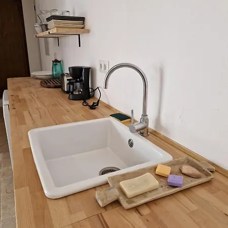 Amplia Y Tranquila Con Bano Privado En Piso Compartido *